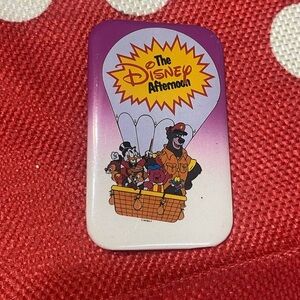 The Disney afternoon pin chip n dale Talespin